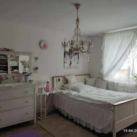 Romantischer Traum, Nur 1 Tag Im Voraus Zu Buchen, Mit Tv Inkl Netflix