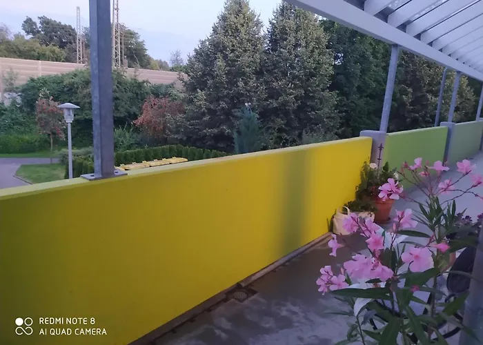 Accommodatie bij particulieren Romantischer Traum, Nur 1 Tag Im Voraus Zu Buchen, Mit Tv Inkl Netflix Bielefeld